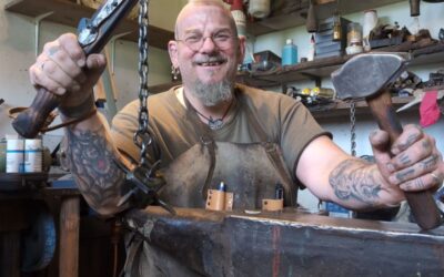 Der Morgenstern. Geschmiedeter Morgenstern. Handgeschmiedeter Morgenstern. Waffen des Mittelalters.