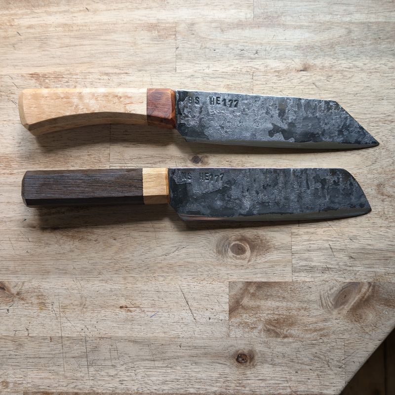 Messer aus Panzerstählen